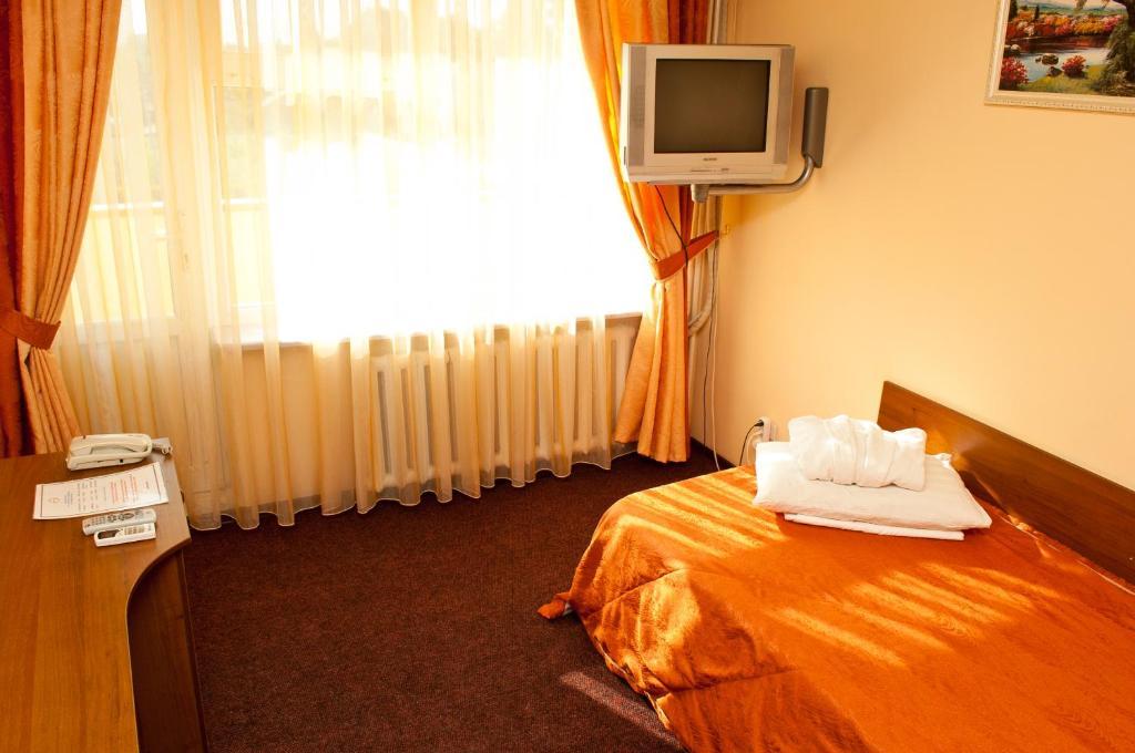 Dostyk Hotel Tsjimkent Eksteriør bilde